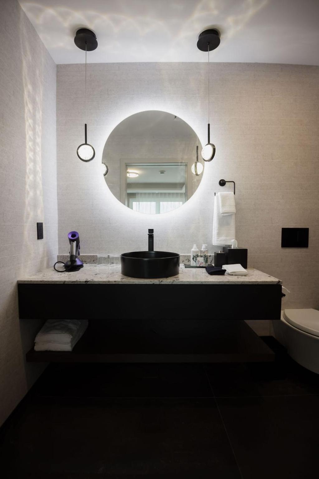 The Reid Hotel Vanderhoof المظهر الخارجي الصورة