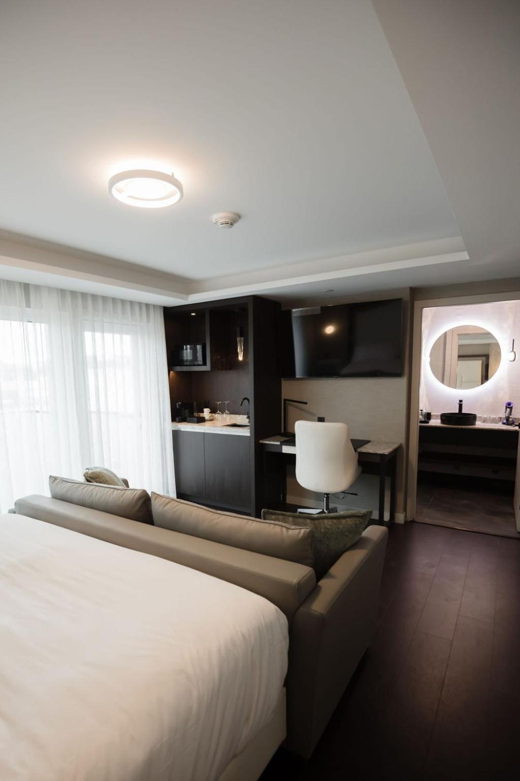 The Reid Hotel Vanderhoof المظهر الخارجي الصورة